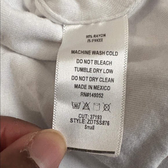 Top - Picture 4 of 4